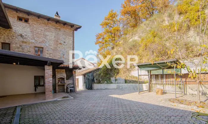 Rexer-Sarezzano-Ampia-casa-indipendente-con-magazzino-capannone-e-grande-cortile-privato-Sarezzano-AL-Altro