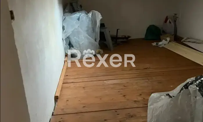 Rexer-Stroncone-Casa-indipendente-con-due-mini-appartamenti-e-spazio-esterno-Prati-di-Stroncone-TR-Altro