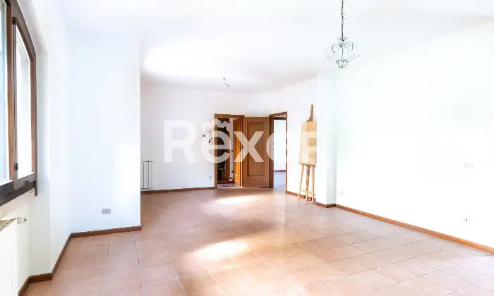Rexer-REZZATO-QUADRILOCALE-PIANO-TERRA-CON-GIARDINO-Altro