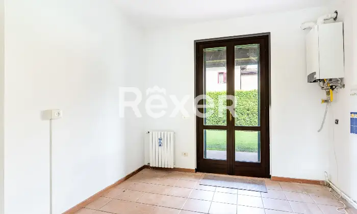Rexer-REZZATO-QUADRILOCALE-PIANO-TERRA-CON-GIARDINO-Altro
