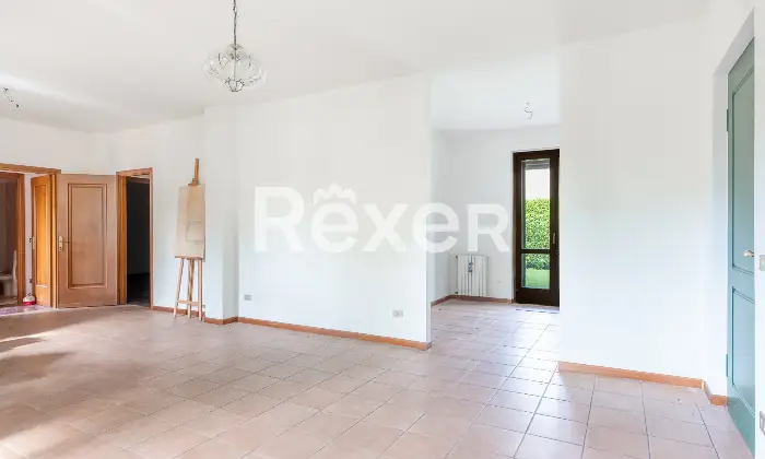 Rexer-REZZATO-QUADRILOCALE-PIANO-TERRA-CON-GIARDINO-Altro