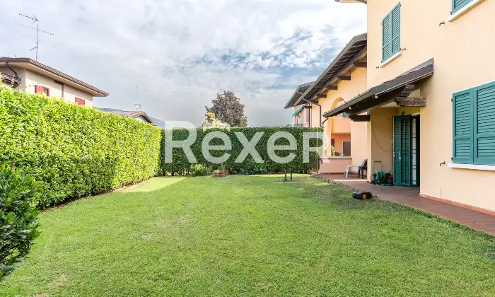 Rexer-REZZATO-QUADRILOCALE-PIANO-TERRA-CON-GIARDINO-Altro