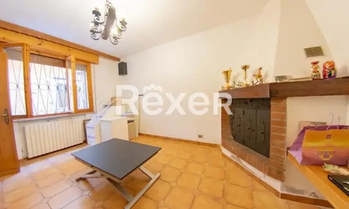 Rexer-Comacchio-Nel-cuore-di-Comacchio-ampia-soluzione-abitativa-con-camere-e-doppio-servizio-Sala