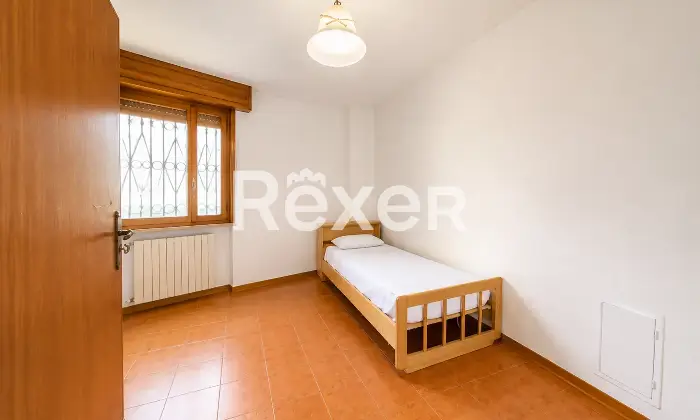 Rexer-Comacchio-Nel-cuore-di-Comacchio-ampia-soluzione-abitativa-con-camere-e-doppio-servizio-Camera