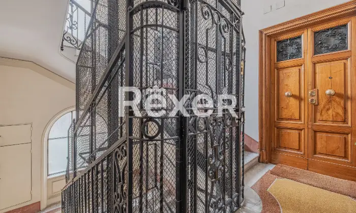 Rexer-Roma-Appartamento-di-rappresentanza-a-due-passi-da-Piazza-del-Popolo-Via-Ferdinando-di-Savoia-Ascensore