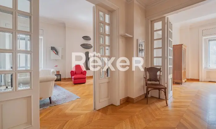 Rexer-Roma-Appartamento-di-rappresentanza-a-due-passi-da-Piazza-del-Popolo-Via-Ferdinando-di-Savoia-Corridoio