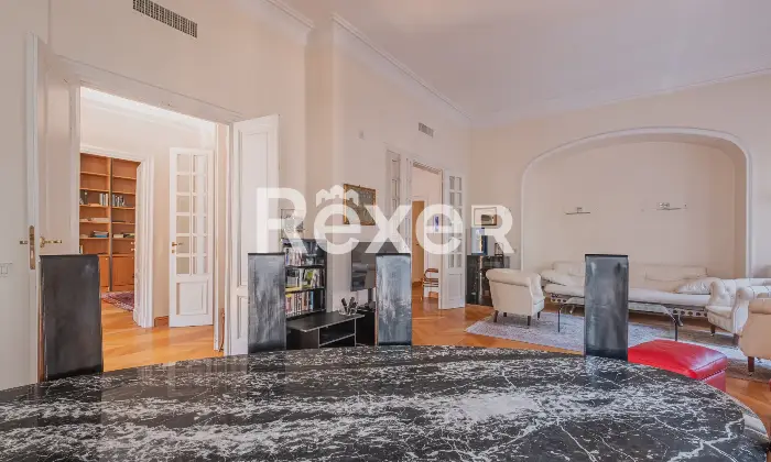 Rexer-Roma-Appartamento-di-rappresentanza-a-due-passi-da-Piazza-del-Popolo-Via-Ferdinando-di-Savoia-Salone