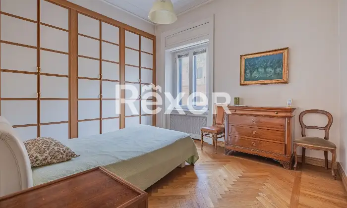Rexer-Roma-Appartamento-di-rappresentanza-a-due-passi-da-Piazza-del-Popolo-Via-Ferdinando-di-Savoia-Camera