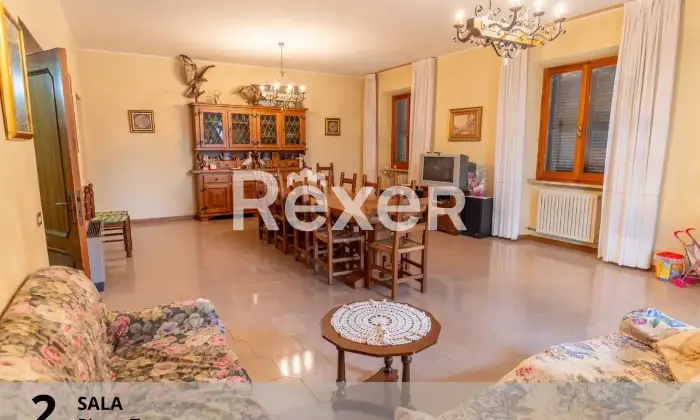 Rexer-Gualdo-Cattaneo-Casa-indipendente-con-tre-appartamenti-ampi-garage-terreno-con-ulivi-e-annessi-Gualdo-Cattaneo-PG-Altro