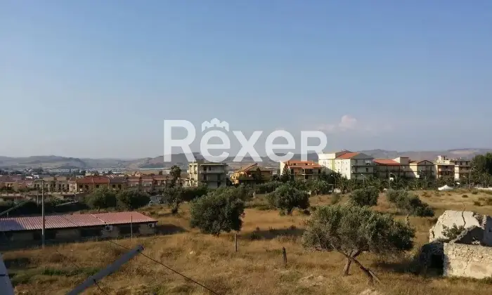 Rexer-Licata-Vendesi-casa-indipendente-con-magazzino-e-secondo-appartamento-al-grezzo-Strada-Donna-Vannina-Licata-AG-Altro