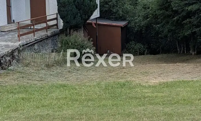 Rexer-Zerba-Casa-indipendente-con-giardino-ampi-spazi-e-possibilit-di-attivit-commerciale-a-Capannette-di-Pej-Zerba-Altro
