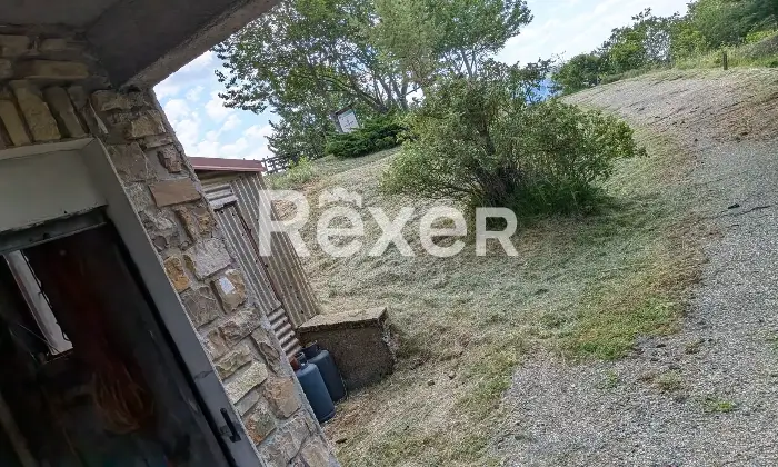Rexer-Zerba-Casa-indipendente-con-giardino-ampi-spazi-e-possibilit-di-attivit-commerciale-a-Capannette-di-Pej-Zerba-Altro