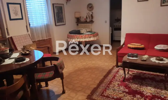 Rexer-Zerba-Casa-indipendente-con-giardino-ampi-spazi-e-possibilit-di-attivit-commerciale-a-Capannette-di-Pej-Zerba-Altro
