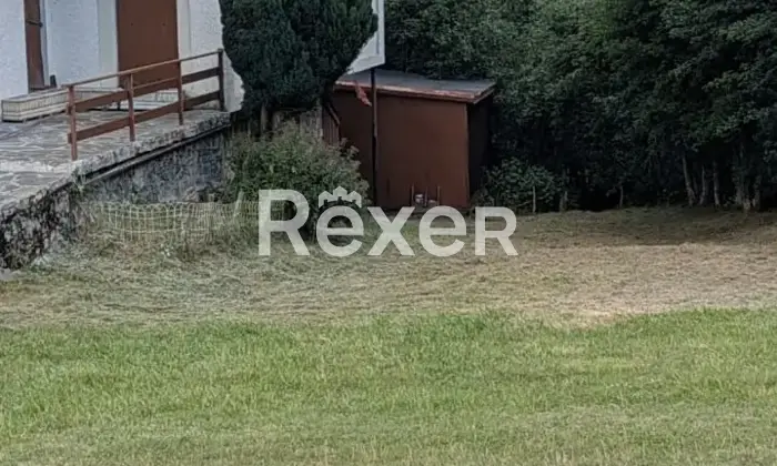Rexer-Zerba-Casa-indipendente-con-giardino-ampi-spazi-e-possibilit-di-attivit-commerciale-a-Capannette-di-Pej-Zerba-Altro
