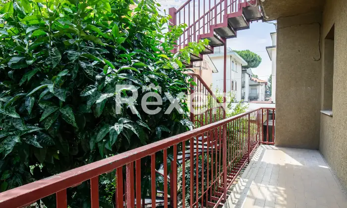 Rexer-Rimini-Casa-indipendente-a-Miramare-di-Rimini-su-tre-livelli-Altro
