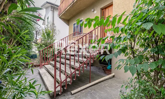 Rexer-Rimini-Casa-indipendente-a-Miramare-di-Rimini-su-tre-livelli-Altro