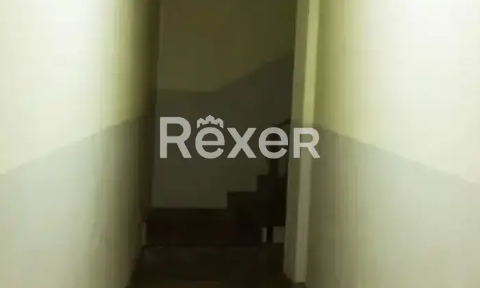 Rexer-Niscemi-Vendesi-appartamento-con-balconi-Via-Basilicata-Niscemi-CL-Altro
