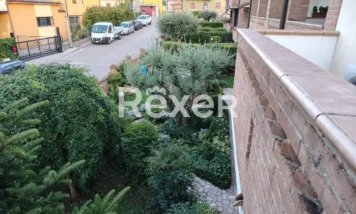 Rexer-Terre-del-Reno-Vendesi-villa-bifamiliare-con-due-unit-indipendenti-giardino-e-impianti-fotovoltaici-Via-Enzo-Masetti-Terre-del-Reno-FE-Altro