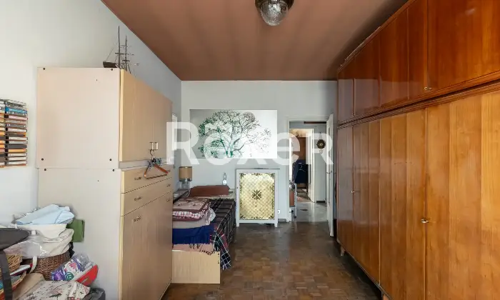 Rexer-Milano-Piazle-Converto-ampio-trilocale-con-terrazzo-ultimo-piano-Altro