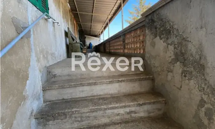 Rexer-san-giovanni-teatino-Vendesi-casa-di-campagna-con-veranda-e-cantina-Via-Salerno-San-Giovanni-Teatino-CH-Altro