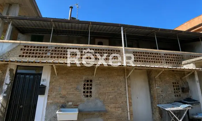 Rexer-san-giovanni-teatino-Vendesi-casa-di-campagna-con-veranda-e-cantina-Via-Salerno-San-Giovanni-Teatino-CH-Altro