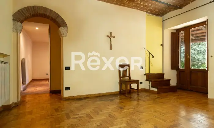 Rexer-Giove-Casa-indipendente-con-terreno-in-vendita-Vocabolo-Fonteviva-Giove-Altro