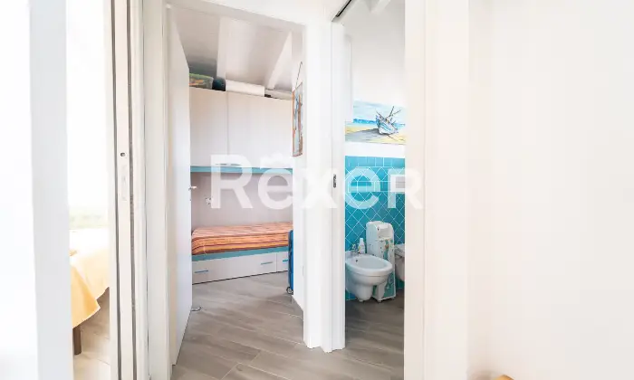 Rexer-Paduledda-Appartamento-panoramico-con-terrazzo-e-piscina-condominiale-Altro