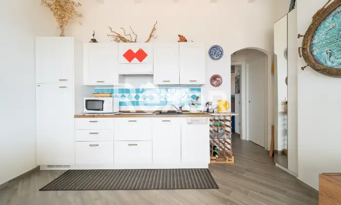 Rexer-Paduledda-Appartamento-panoramico-con-terrazzo-e-piscina-condominiale-Altro