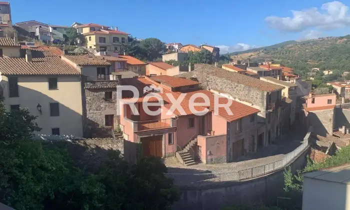 Rexer-Santu-Lussurgiu-Casa-indipendente-con-cortile-privato-e-ampio-garage-in-vendita-a-Santu-Lussurgiu-Altro