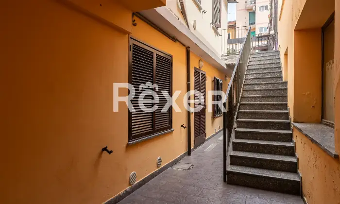 Rexer-Milano-Appartamento-di-mq-con-terrazzo-Via-Gerolamo-Rovetta-Milano-Altro