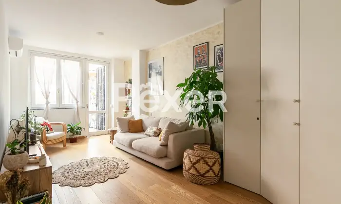 Rexer-Milano-Appartamento-di-mq-con-terrazzo-Via-Gerolamo-Rovetta-Milano-Altro