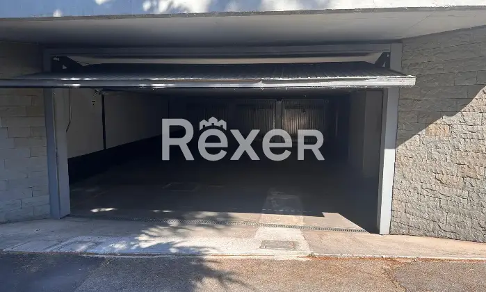 Rexer-Trieste-Appartamento-con-giardino-e-box-auto-Altro