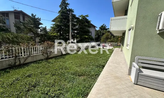 Rexer-Trieste-Appartamento-con-giardino-e-box-auto-Altro