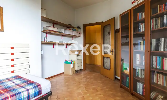Rexer-Vaprio-dAdda-Villa-unifamiliare-con-giardino-privato-Camera
