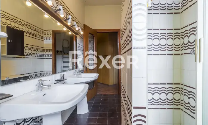 Rexer-Vaprio-dAdda-Villa-unifamiliare-con-giardino-privato-Bagno