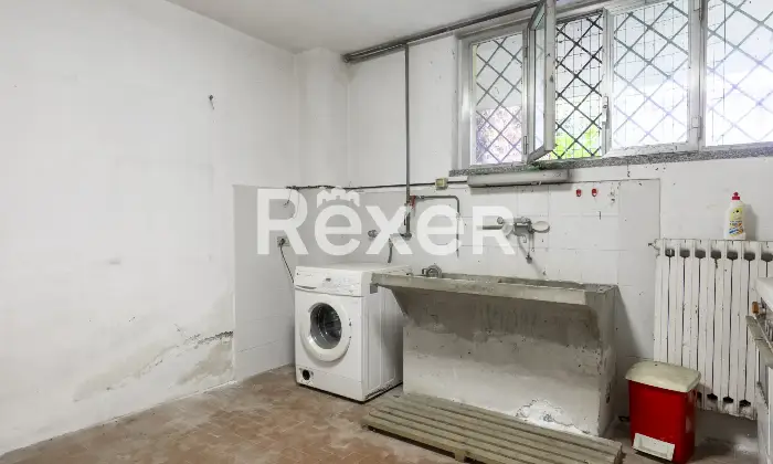 Rexer-Vaprio-dAdda-Villa-unifamiliare-con-giardino-privato-Disimpegno