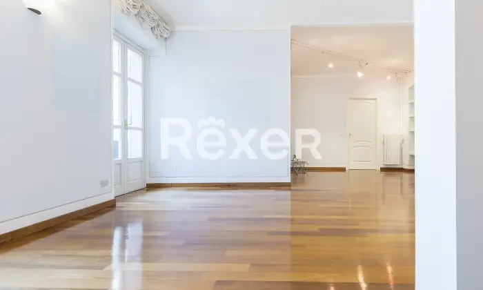 Rexer-Torino-Trilocale-in-ottimo-stato-Altro