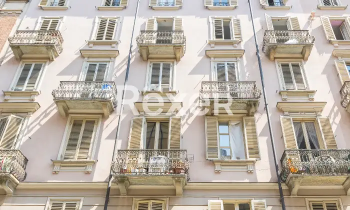 Rexer-Torino-Trilocale-in-ottimo-stato-Altro