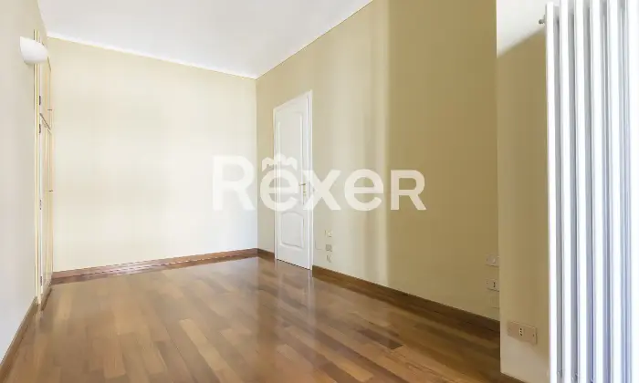 Rexer-Torino-Trilocale-in-ottimo-stato-Altro