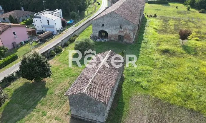 Rexer-Frassinelle-Polesine-Corte-storica-Ca-Pesaro-del-con-ampi-terreni-e-grandi-potenzialit-a-Frassinelle-Polesine-Altro