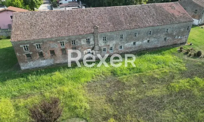 Rexer-Frassinelle-Polesine-Corte-storica-Ca-Pesaro-del-con-ampi-terreni-e-grandi-potenzialit-a-Frassinelle-Polesine-Altro