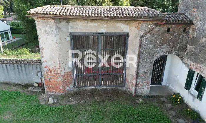 Rexer-Frassinelle-Polesine-Corte-storica-Ca-Pesaro-del-con-ampi-terreni-e-grandi-potenzialit-a-Frassinelle-Polesine-Altro