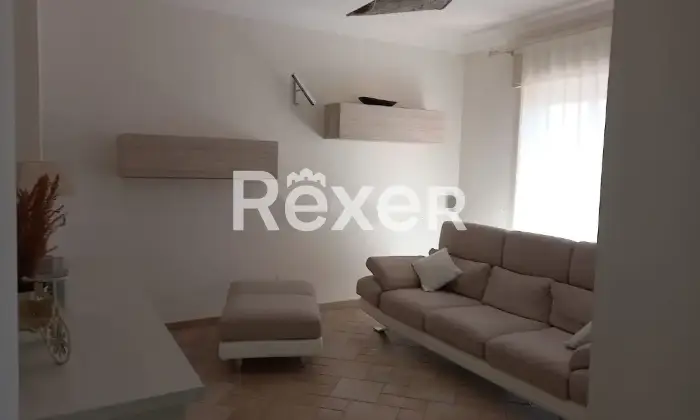 Rexer-Caltanissetta-Appartamento-ristrutturato-e-arredato-con-tre-balconi-Caltanissetta-Altro