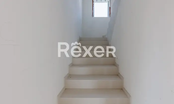 Rexer-Legnaro-Porzione-di-testa-di-trifamiliare-in-costruzione-Altro