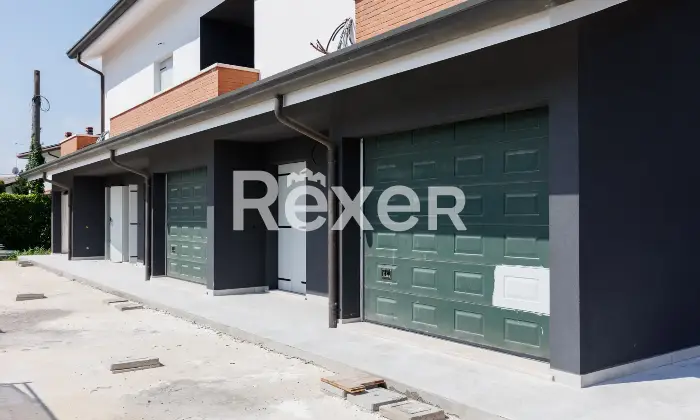 Rexer-Legnaro-Porzione-di-testa-di-trifamiliare-in-costruzione-Altro