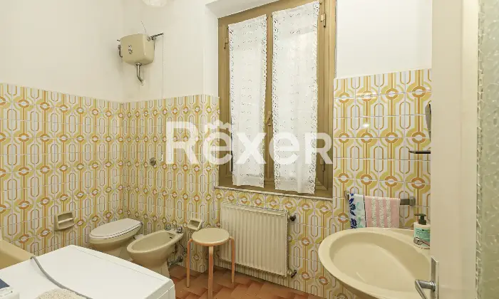Rexer-Genova-PARTICOLARE-APPARTAMENTO-CON-INGRESSO-INDIPENDENTE-E-GIARDINO-Altro