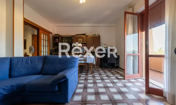 Rexer-Livorno-Appartamento-con-cantina-Soggiorno