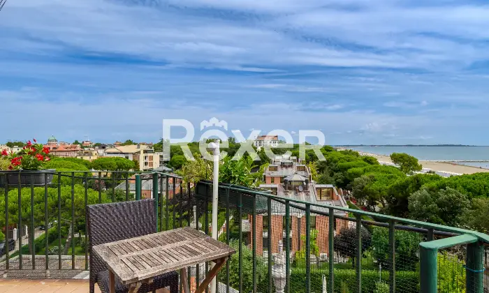 Rexer-Lido-Porzione-di-villa-plurifamiliare-Altro