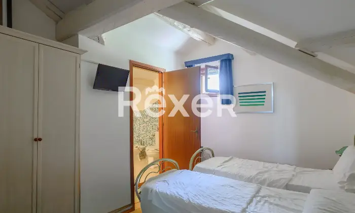 Rexer-Lido-Porzione-di-villa-plurifamiliare-Altro