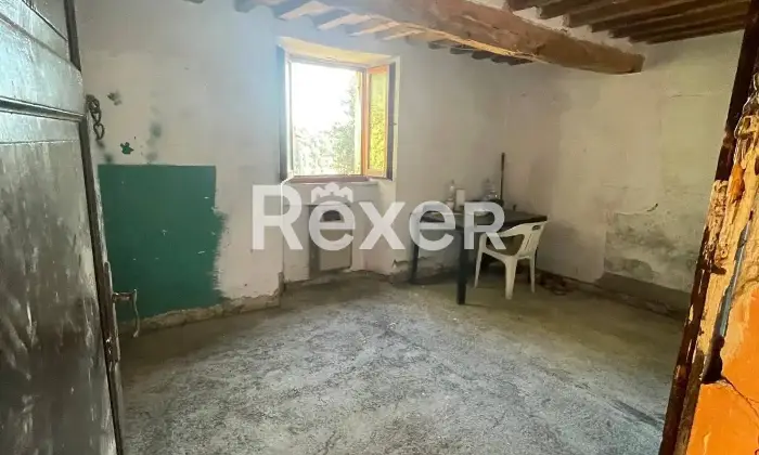 Rexer-Colle-Val-dElsa-Appartamento-dei-primi-del-con-giardino-privato-nel-borgo-di-Montegabbro-Altro
